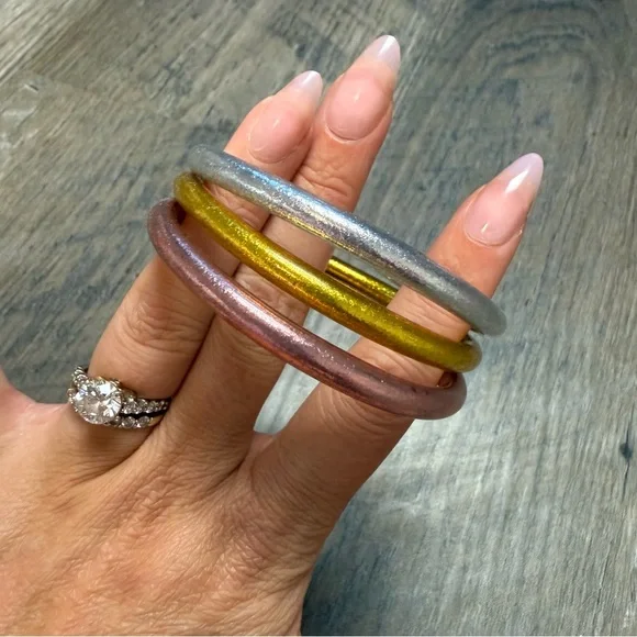 Metallic BudhaGirl Bangle Set NWT MIXED ETOILE TZUBBIE ALL WEATHER BANGLES